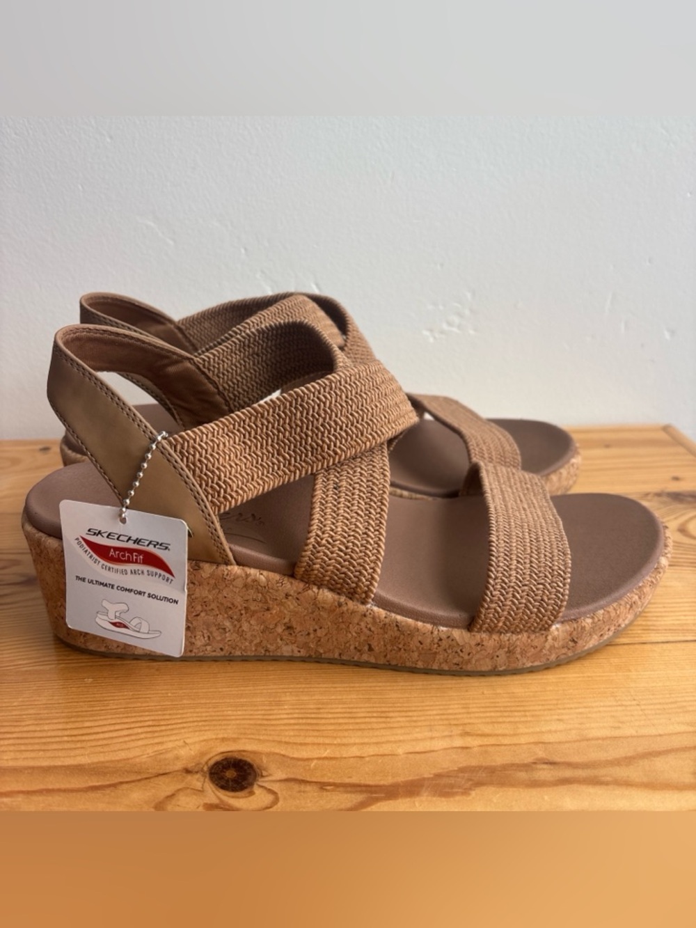 Skechers Arch Fit Beverlee Wedge Sandals Love Stays brown Sz 10